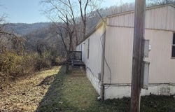 6461 KY-66, Arjay, KY 40902