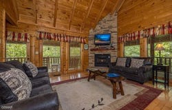 2034 Bear Haven Way, Sevierville, TN 37876