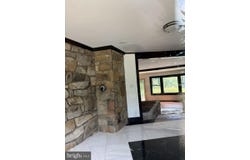 89 FLOCKTOWN Road, LONG VALLEY, NJ 07853