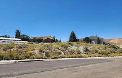 100 Collier Circle, Green River, WY 82935-4937