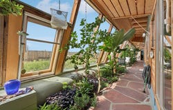 19 Gorge View Rd, Tres Piedras, NM 87577