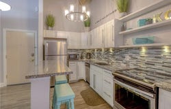 308 W 8th Street, Kansas City, MO 64105