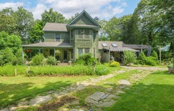 153 Ponquogue Avenue, Hampton Bays, NY 11946