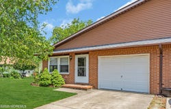 65 Sycamore Road, Manahawkin, NJ 08050