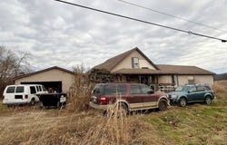 3725 Beaver Creek Rd, Waverly, OH 45690