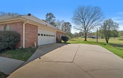 9 Timberlane, Texarkana, TX 75501