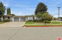 110 N Barranca Ave, Glendora, CA 91741