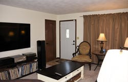 3227 CLARENDON Drive, Springfield, IL 62704