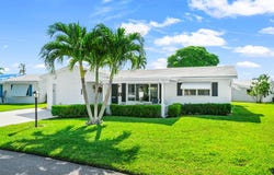 206 SW 13th Street, Boynton Beach, FL 33426