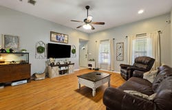 22 Southdown Dr, Sumrall, MS 39482