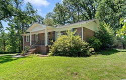 1 DOGWOOD CIRCLE, PELHAM, AL 35124