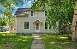 1220 Campbell Avenue NW, Willmar, MN 56201