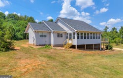 437 Broad River Church, Eastanollee, GA 30538