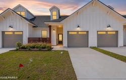 107 Maplebrook Way, Youngsville, LA 70592