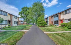 170 BENNINGTON DRIVE, HIGHTSTOWN, NJ 08520