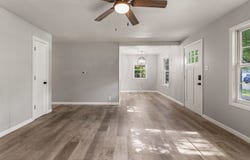 842 N Walnut Street, Monticello, IL 61856