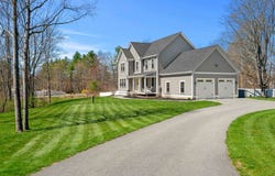 4 Overlook Drive, Epping, NH 03042