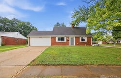 2013 Connecticut Drive, Xenia, OH 45385