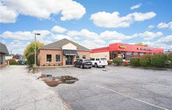 85 Ghent Road, Fairlawn, OH 44333