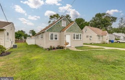 231 CRAWFORD AVENUE, MAPLE SHADE, NJ 08052
