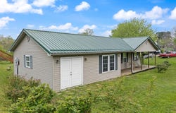 3801 Lily Road, London, KY 40744