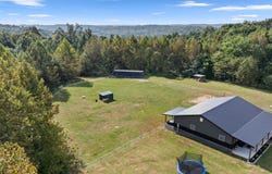 1119 N Greenbriar Drive, Paoli, IN 47454