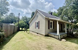 103 Highland Avenue, Summerville, GA 30747