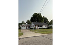 308 Strait Court, Jonesville, MI 49250