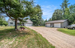 1170 230th Avenue, Newaygo, MI 49337