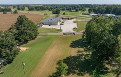 Gleason Como Rd, Gleason, TN 38229