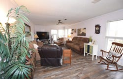 135 Dunn Hollow Dr, Fairfield Bay, AR 72088