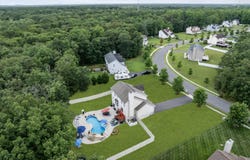 5 Maxim Court, Jackson, NJ 08527