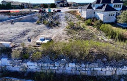 1504 Chalk Bluff Ct, Leander, TX 78641