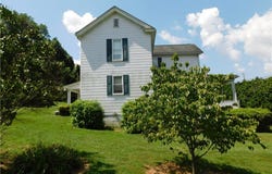 102 Blosser Hill Rd, Springhill Twp, PA 15451