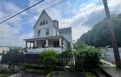 55 S Walnut Street, Lansford Boro, PA 18232