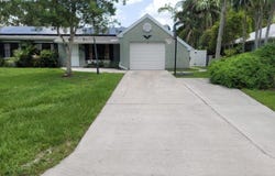 679 SW Belmont Circle, Port Saint Lucie, FL 34953