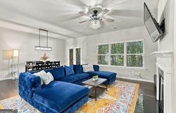 432 Mulberry Row SE, Atlanta, GA 30354