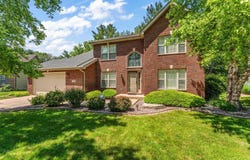 7383 Emerson Court, Schererville, IN 46375