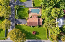 845 Park Avenue, Huntington, NY 11743