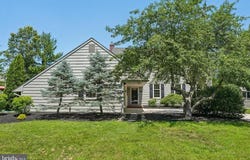 10 ROOFTREE ROAD, CHERRY HILL, NJ 08003
