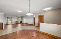 17745 600th Avenue, Nevada, IA 50201
