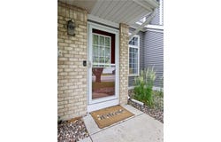 597 Mission Hills Way W, Chanhassen, MN 55317