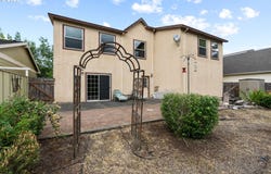 858 NE CLEAR CREEK WAY, Fairview, OR 97024