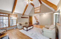 771 County Road B2 E, Little Canada, MN 55117
