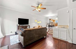 10234 Variel, Chatsworth, CA 91311