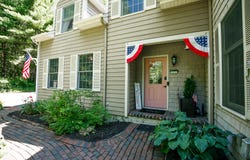 8 Country Way, Waterville, ME 04901