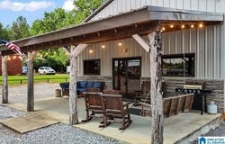 208 W COLLEGE STREET, COLUMBIANA, AL 35051