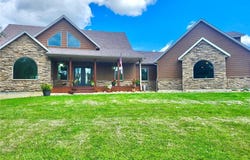 18657 W 240th Avenue, Bethany, MO 64424