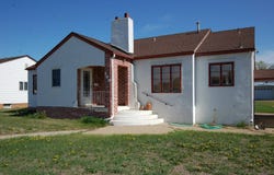 508 5th ST SE, Sidney, MT 59270