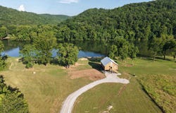 75 E Schoolhouse Hollow Road, Guion, AR 72540